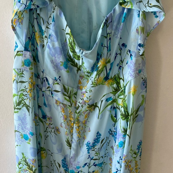 Adelyn Rae Floral Ruffle Back Midi Dress - Picture 11 of 13